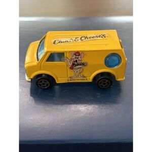Chuck E Cheese Pizza Time Summer Van‎ Yellow 1980's